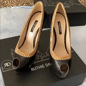 Ruthie Davis Olivia Platform pumps